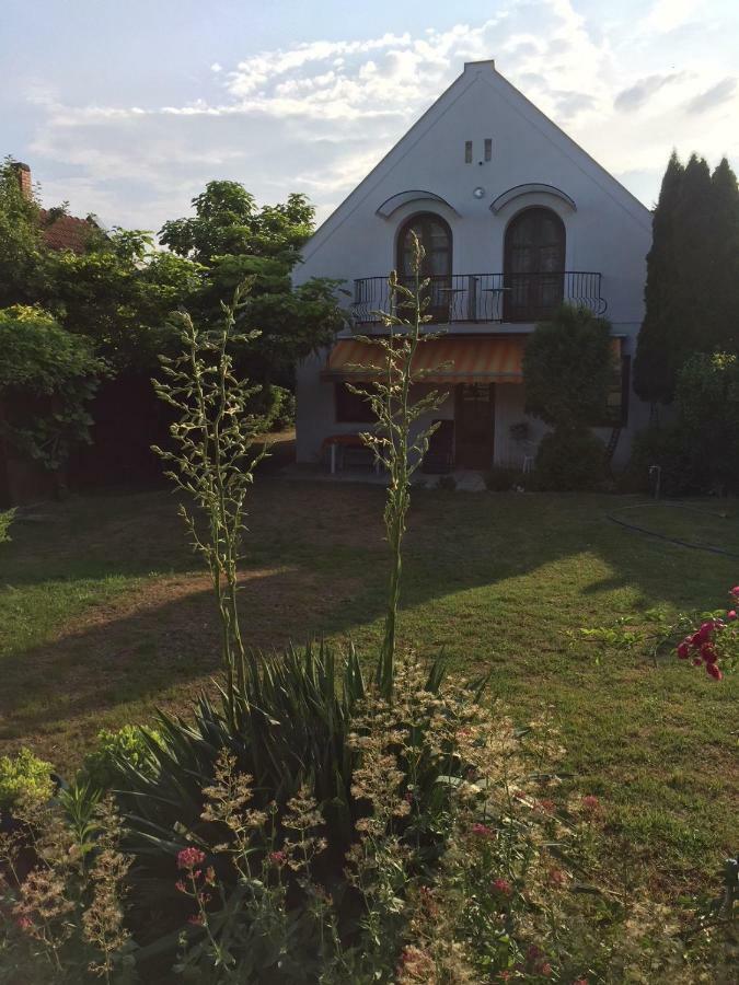 Villa Elysium Gyenesdiás Exteriör bild