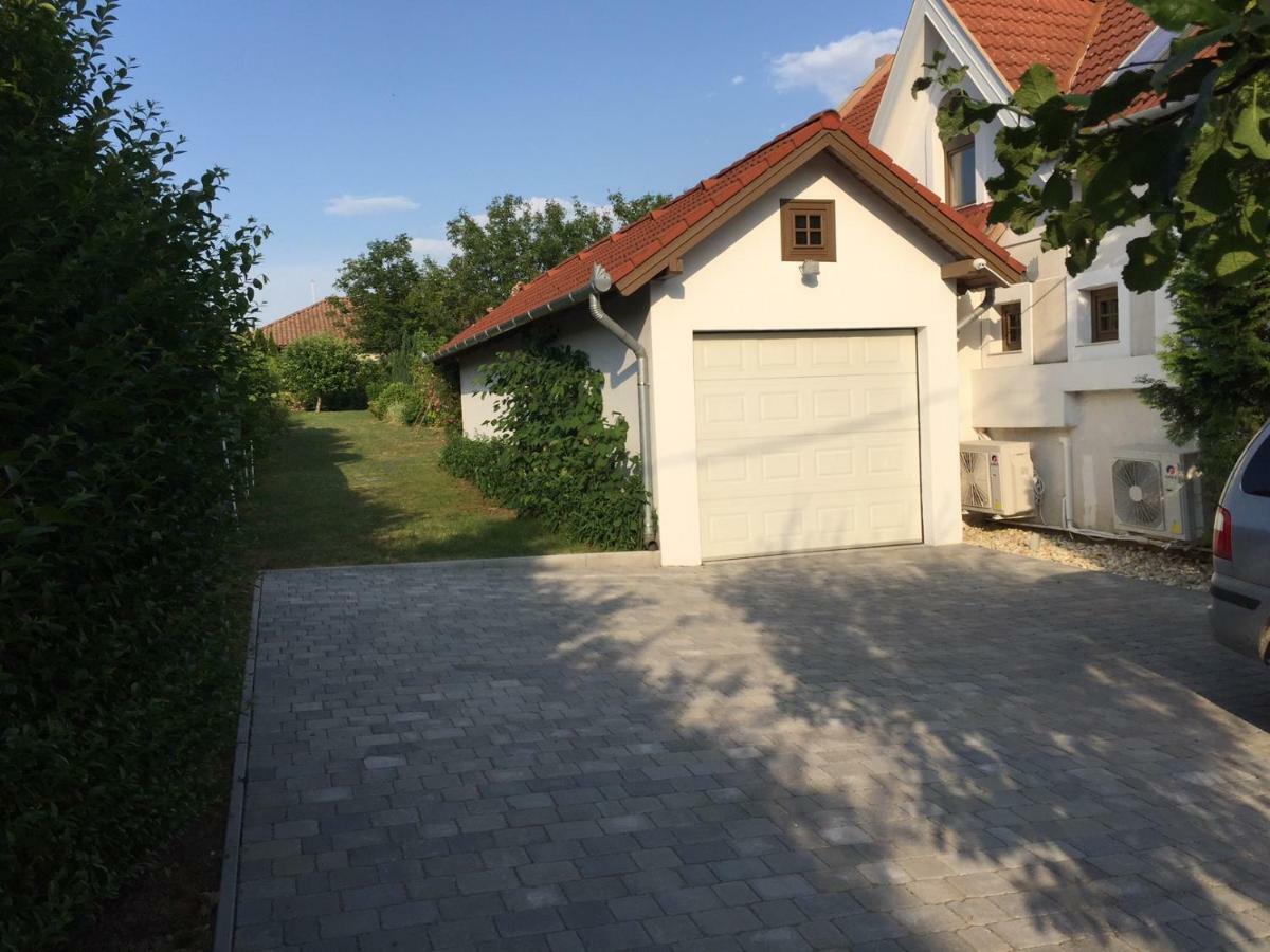 Villa Elysium Gyenesdiás Exteriör bild
